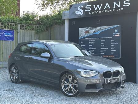 BMW 1 SERIES