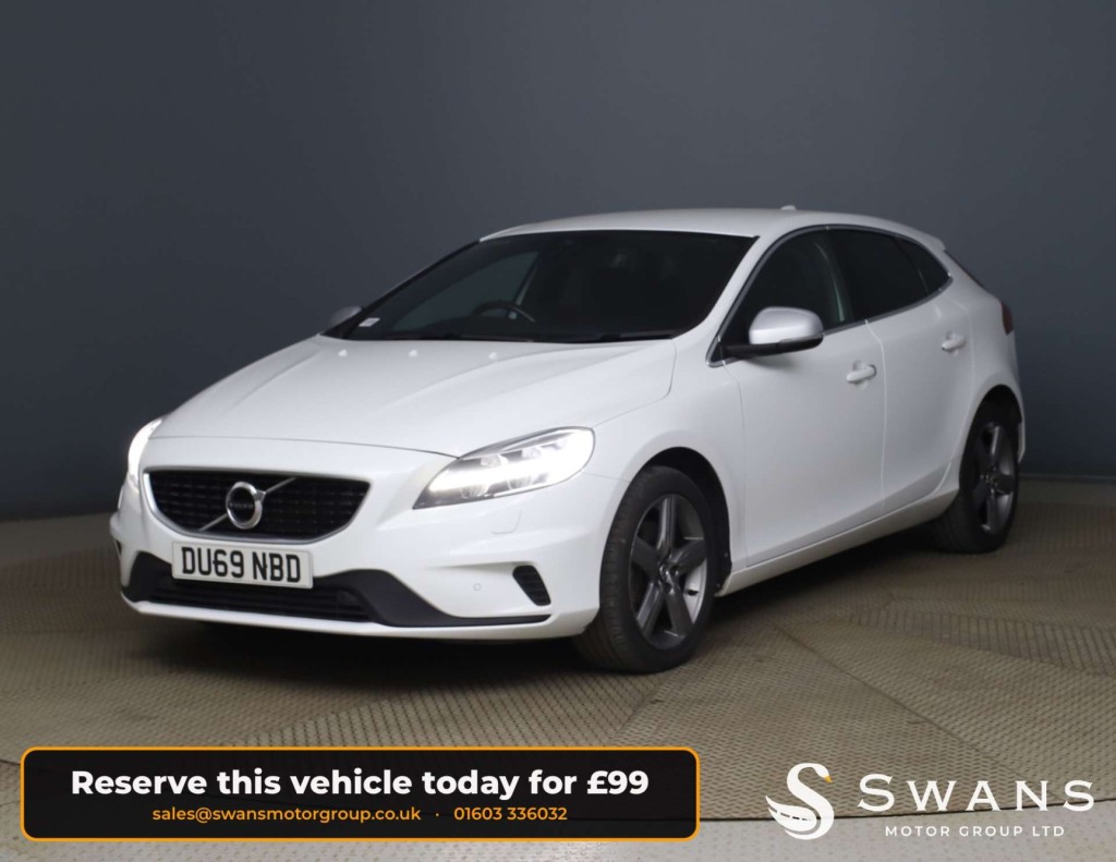 2019 Volvo V40